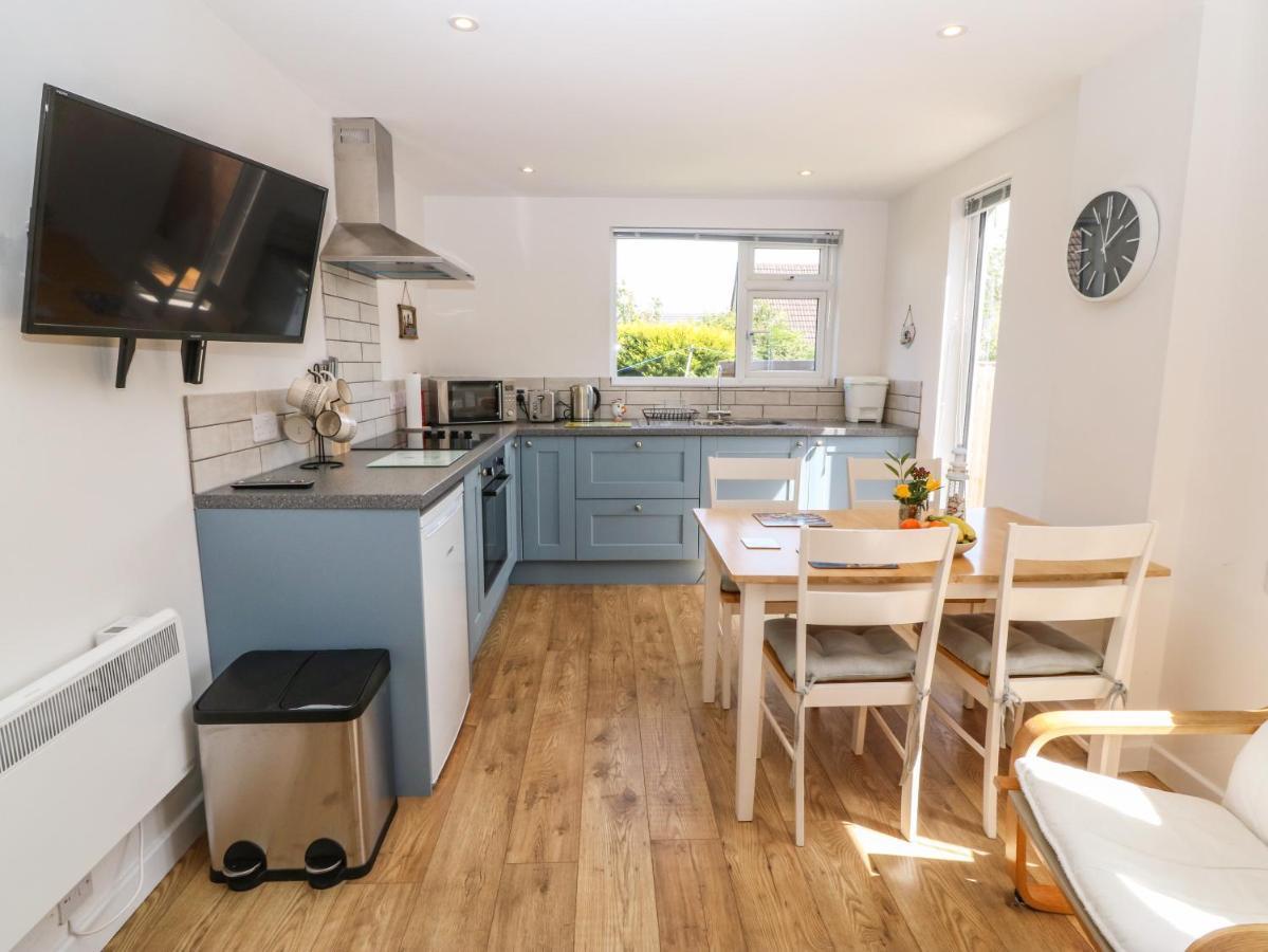 Croeso Apartment Trearddur Bagian luar foto