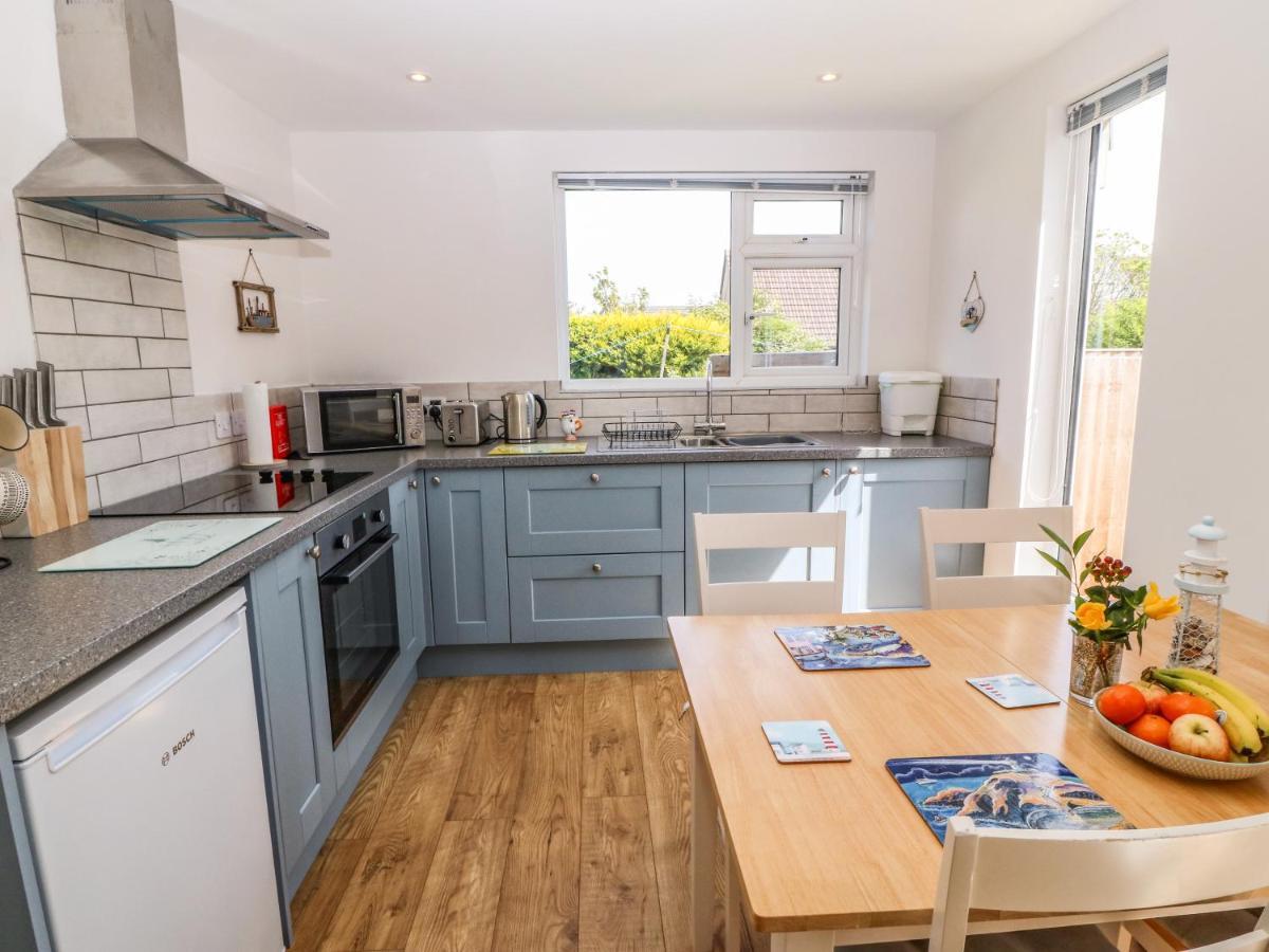 Croeso Apartment Trearddur Bagian luar foto